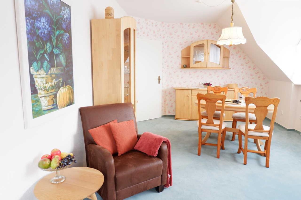 Ferienwohnung Ostfriesenglück Leer Exterior foto