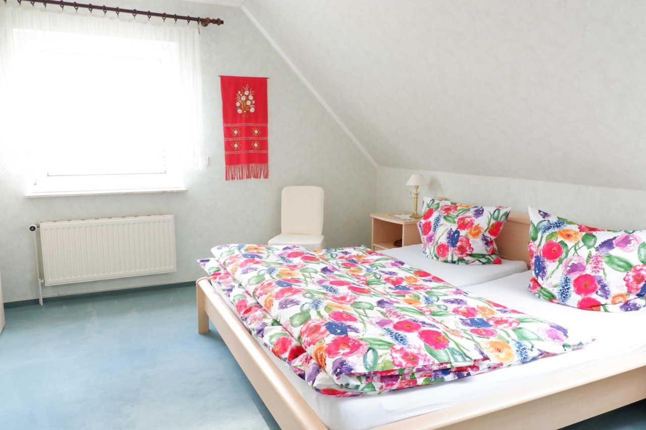 Ferienwohnung Ostfriesenglück Leer Exterior foto